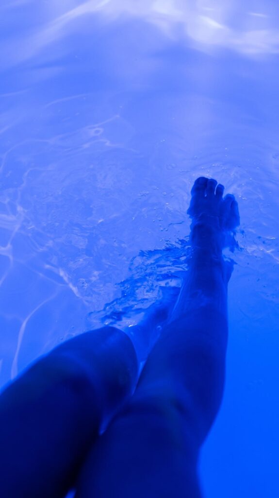 la flottaison en isolation sensorielle chez KELLUA