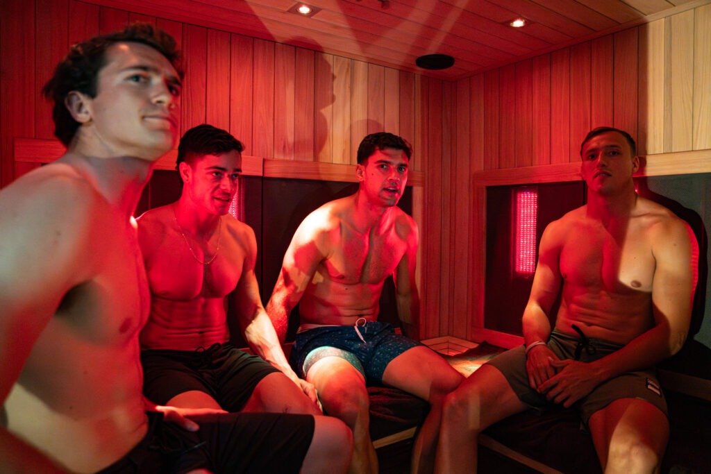 L'équipe de rugby pro d'espagne dans le sauna infrarouge de KELLUA