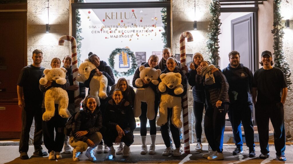 Les burdis, équipe de volley féminin de Bordeaux à KELLUA pour leurs récupération